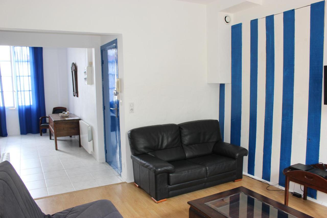 Tout A Pied Au Coeur De Royan Extérieur photo