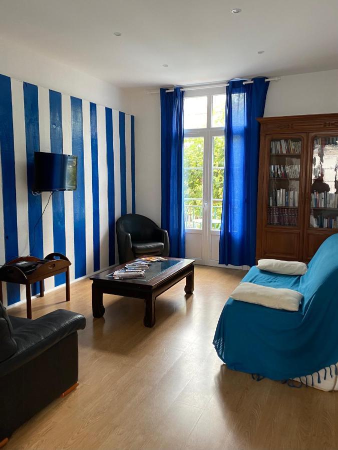 Tout A Pied Au Coeur De Royan Extérieur photo